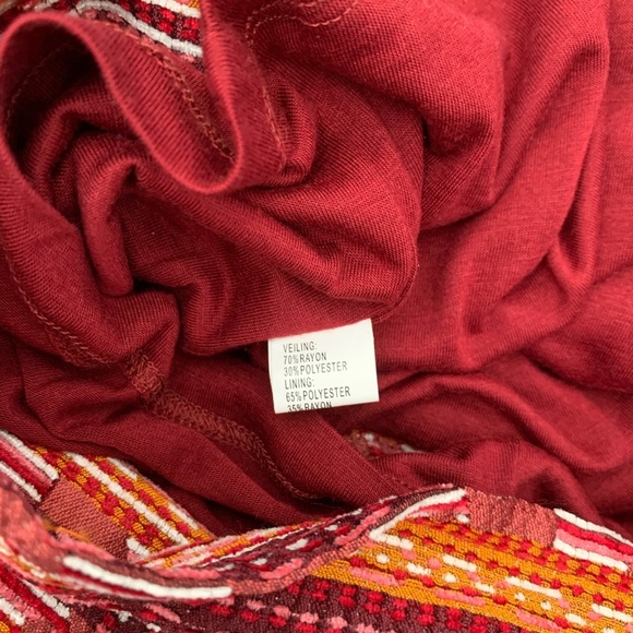 NWT - Ladakh Tribal Weave Mini Skirt in Berry - Picture 10 of 10